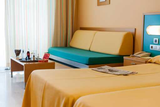 to rest - Hotel Mediterraneo - Benidorm 