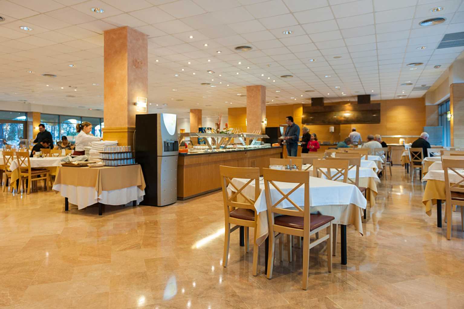 Les 4 étoiles de l’hôtel Mediterráneo à Benidorm