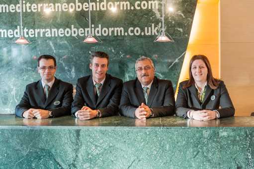 Het team van - Hotel Mediterráneo - Benidorm